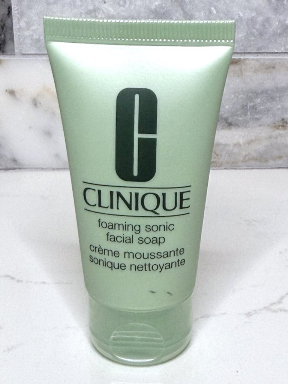 Clinique Foaming Sonic Facial Soap